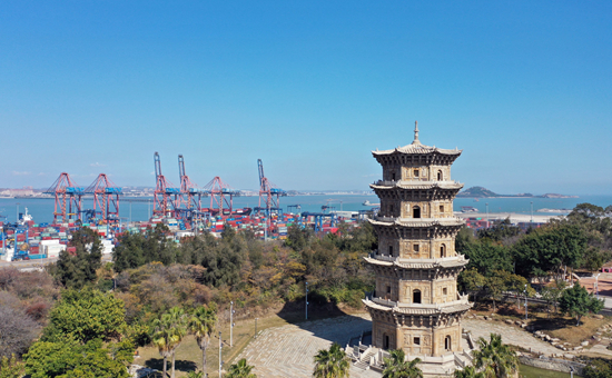 福建泉州,六胜塔见证了石湖港的发展历史.视觉中国供图