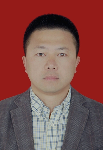 廖林,男,汉族,1977年10月生,当代孝道文化博物馆馆长.